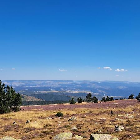 Le Mont Villa Fraissinet-de-Fourques Kültér fotó